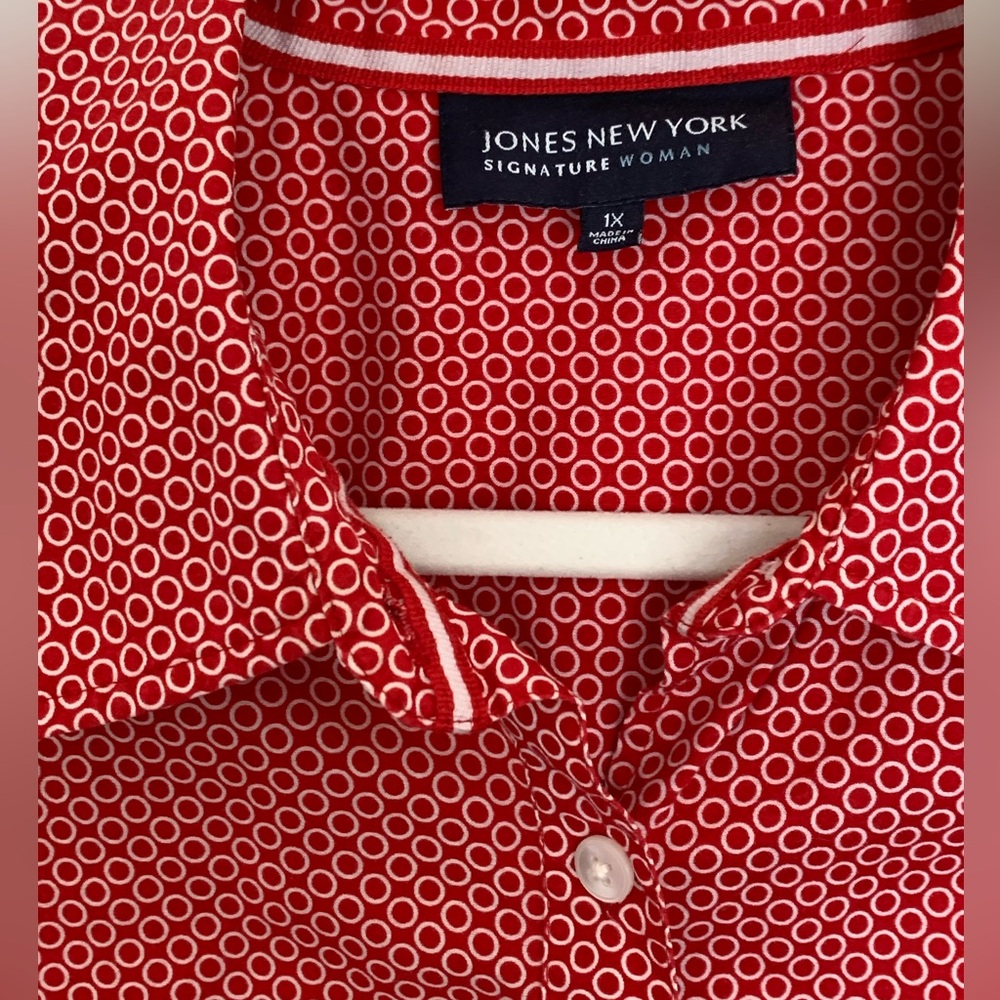 Jones New York Red and White Casual Button Down Shirt